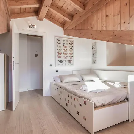 Tulipani 17 - Tremezzina Tremezzo