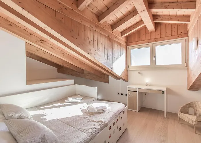 Tulipani 17 - Tremezzina Lägenhet