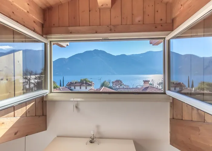 Tulipani 17 - Tremezzina Tremezzo