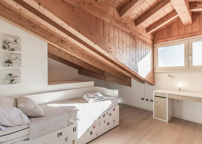 Tulipani 17 - Tremezzina * Tremezzo