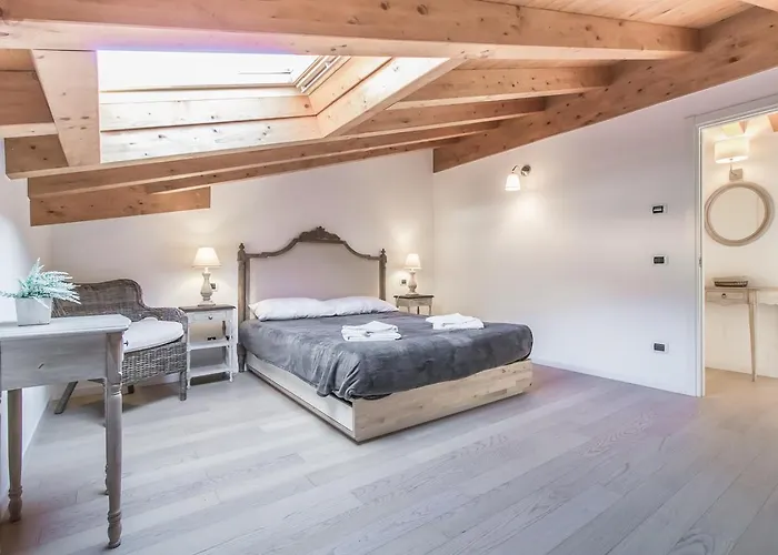 Tulipani 17 - Tremezzina *