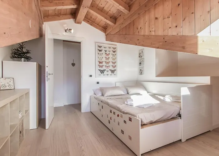 Tulipani 17 - Tremezzina 特雷梅佐